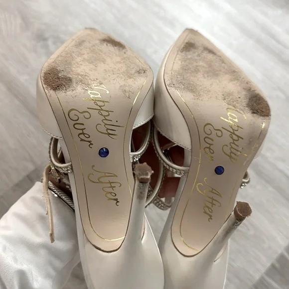 Jessica Simpson Weyemia Pointed Toe Pump - Picture 5 of 6